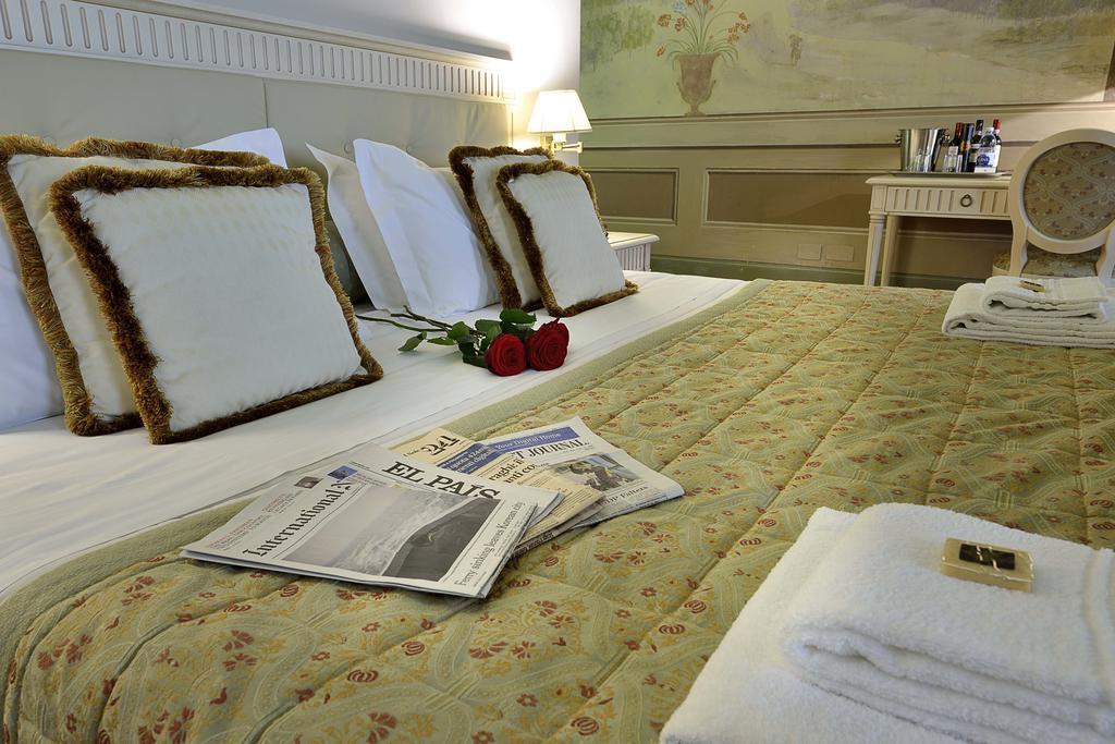 ปาลัซโซ จุชชาร์ดินี Hotel ฟลอเรนซ์ ห้อง รูปภาพ